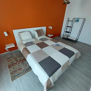 Al - Comfortable House Privatunterkunft