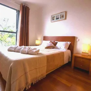Estefânia Santa Cruz - Madeira